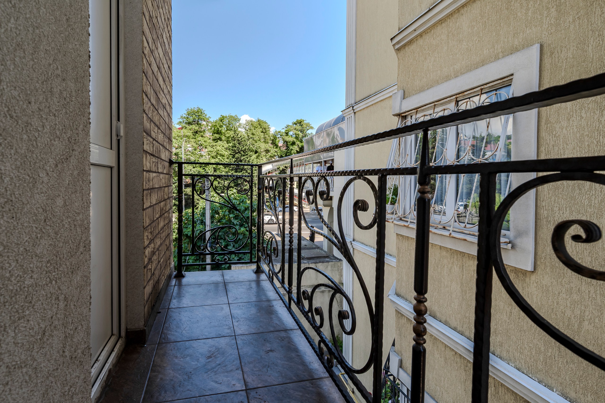 SHA_6494-HDR_resized